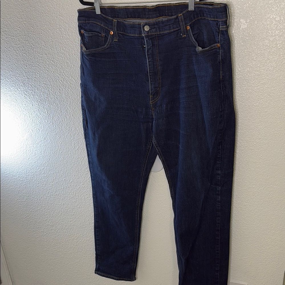 Levi's Relaxed Blue Jeans with Classic Style- 42x32
